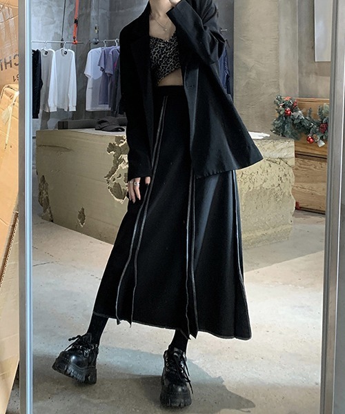 c.u.l（シーユーエル）の「ラインステッチ ロングスカート culw613（スカート・レディース・ブラック・M/L）」の2枚目の写真