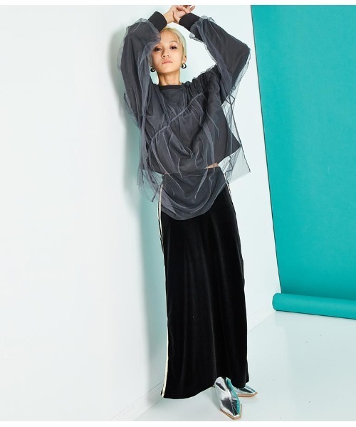 Settimissimo（セッティミッシモ）の「裏毛 チュールレイヤード ギャザーデザイン プルオーバー（スウェット・レディース・イエロー×グリーン/スミクロ・FREE）」の11枚目の写真