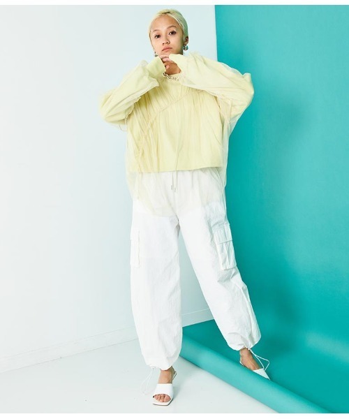 Settimissimo（セッティミッシモ）の「裏毛 チュールレイヤード ギャザーデザイン プルオーバー（スウェット・レディース・イエロー×グリーン/スミクロ・FREE）」の19枚目の写真