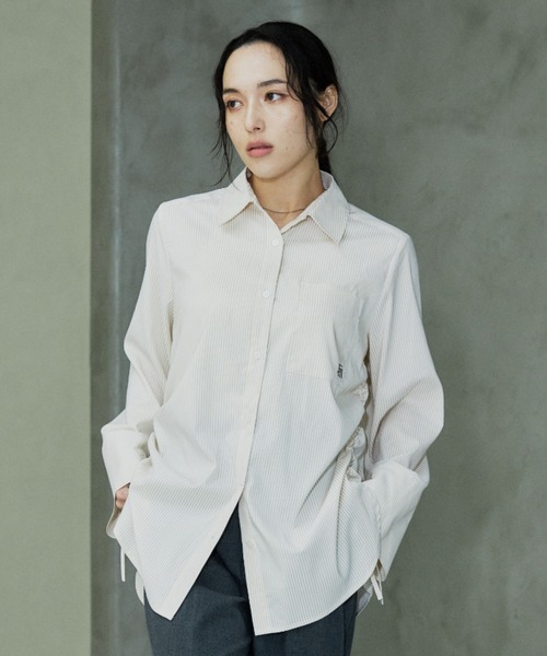 Formeque（フォルミーク）の「【Formeque】ワイドスリーブシャーリングシャツ（シャツ/ブラウス・レディース・ライトベージュ/グレー・FREE）」の6枚目の写真