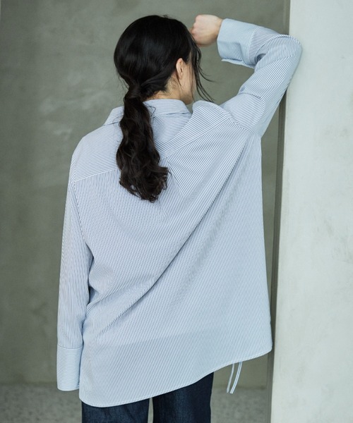 Formeque（フォルミーク）の「【Formeque】ワイドスリーブシャーリングシャツ（シャツ/ブラウス・レディース・ライトベージュ/グレー・FREE）」の18枚目の写真