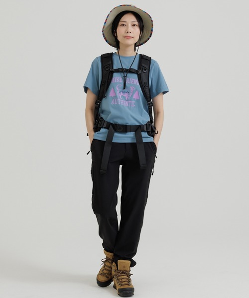 phenix outdoor(フェニックスアウトドア)の「phenix OUTDOOR(フェニックスアウトドア) レディース エクストラストレッチ リラクシングナイロンパンツ スタンダートシルエット アラートパンツ (撥水加工)(その他パンツ・レディース・ブラック/ベージュ/ネイビー/カーキ・SMALL/MEDIUM/LARGE)」の7枚目の写真