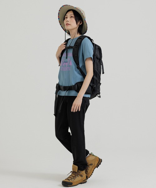 phenix outdoor(フェニックスアウトドア)の「phenix OUTDOOR(フェニックスアウトドア) レディース エクストラストレッチ リラクシングナイロンパンツ スタンダートシルエット アラートパンツ (撥水加工)(その他パンツ・レディース・ブラック/ベージュ/ネイビー/カーキ・SMALL/MEDIUM/LARGE)」の8枚目の写真