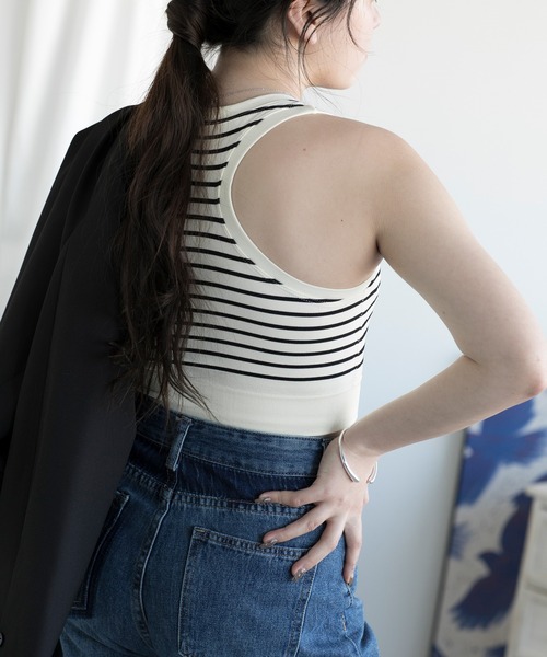 aimoha(アイモハ)の「ボーダーカップ付きタンクトップ(タンクトップ・レディース・ブラック/チョコ/レッド・SMALL/MEDIUM/LARGE)」の12枚目の写真