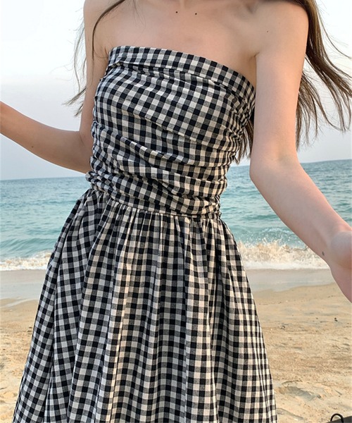 Twinkle;pm(トゥインクルピーエム)の「ギンガムチェックロングワンピース(ワンピース・レディース・ブラック×ホワイト・SMALL/MEDIUM/LARGE/X-LARGE)」の9枚目の写真