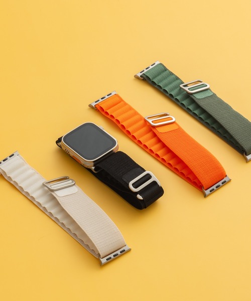 emonique（エモニーク）の「ナイロン製 Apple Watch バンド スマートウォッチバンド【38/40/41/42/44/45/49mm対応】（デジタル腕時計・メンズ・ブラック/オフホワイト/オレンジ/アーミー・42/38）」の5枚目の写真