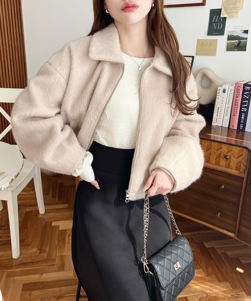 moment+（モーメントプラス）の「Wファスナーボリュームスリーブ