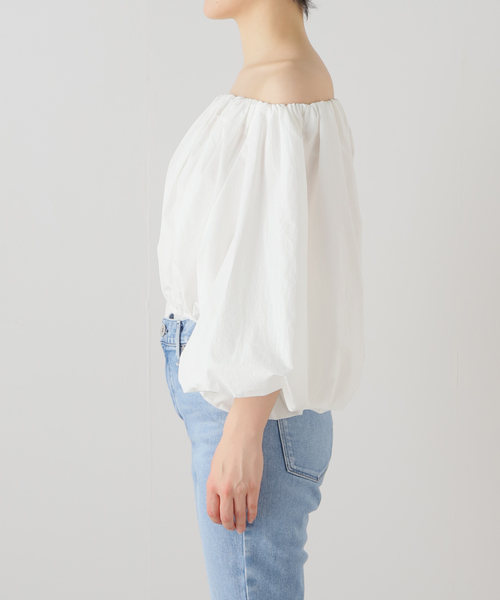 Noble（ノーブル）の「タイプライターオフショルバルーンブラウス（シャツ/ブラウス・レディース・ホワイト・FREE）」の7枚目の写真