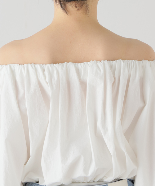 Noble（ノーブル）の「タイプライターオフショルバルーンブラウス（シャツ/ブラウス・レディース・ホワイト・FREE）」の10枚目の写真