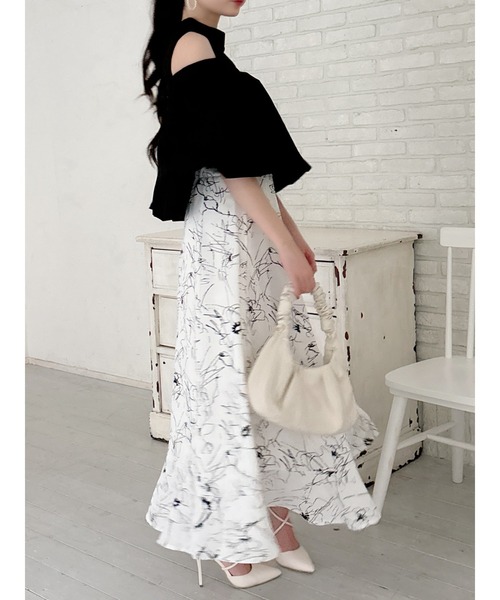 MIIA（ミーア）の「ハイウエストフレアスカート（スカート・レディース・オフホワイト/ブラック・FREE）」の16枚目の写真