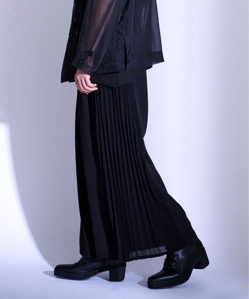 Ellno Loset（エルノロゼット）の「サイドシアープリーツワイドパンツ（その他パンツ・メンズ・ブラック/グリーン系その他・X-SMALL/MEDIUM/LARGE/SMALL）」の17枚目の写真