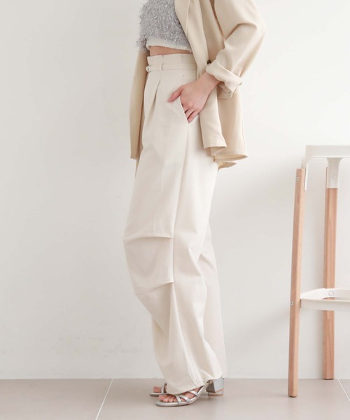 archives(アルシーヴ)の「H/Wタックパラシュートパンツ(カーゴパンツ・レディース・グレー/ブラック/アイボリー・MEDIUM)」の6枚目の写真