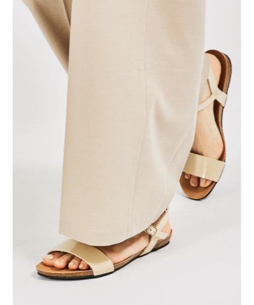 PLAKTON（プラクトン）の「追加2【PLAKTON/プラクトン】ストラップサンダル（サンダル・レディース・ベージュ/ブラック/シルバー・38/39/35/36/37）」の2枚目の写真