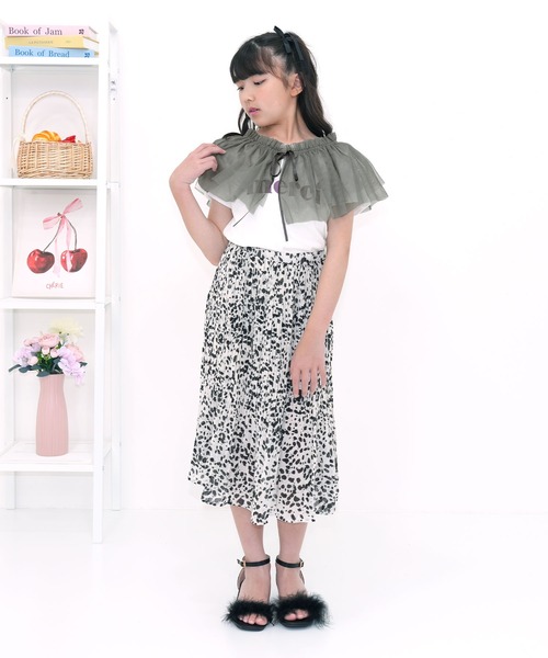 Bee des Bee（ビーデスビー）の「マルチウェイ ワンショルダーチュール付け襟 ビスチェ（付け襟・キッズ・ホワイト/チャコール・フリー）」の12枚目の写真