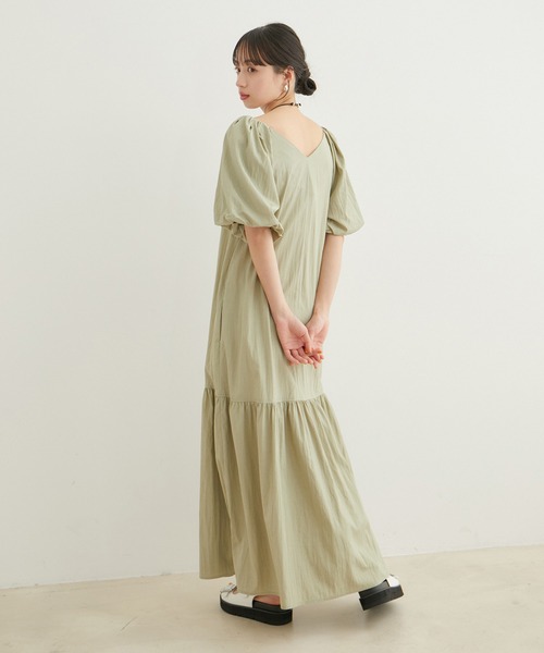 VIS(ビス)の「袖ボリューム裾ギャザーワンピース(ワンピース・レディース・ブラック/ベージュ系その他/オリーブ・FREE)」の21枚目の写真