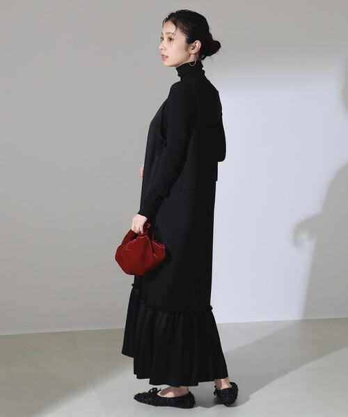 Demi-Luxe BEAMS(デミルクス ビームス)の「PAPYRUS × Demi-Luxe BEAMS / Candy Wrapper ベルベット ハンドバッグ M(トートバッグ・レディース・ブラック/レッド・ONE SIZE)」の4枚目の写真