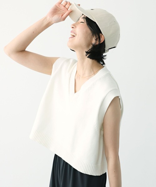 BARNYARDSTORM（バンヤードストーム）の「BARNYARDSTORM / コンパクトベスト /ハンドウォッシャブル（ニット/セーター・レディース・ブラック/ホワイト・1/0）」の12枚目の写真