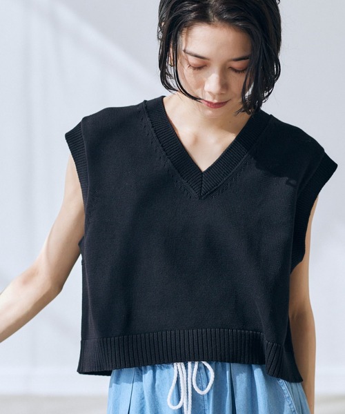 BARNYARDSTORM（バンヤードストーム）の「BARNYARDSTORM / コンパクトベスト /ハンドウォッシャブル（ニット/セーター・レディース・ブラック/ホワイト・1/0）」の4枚目の写真