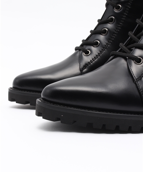 NINE(ナイン)の「レースアップショートブーツ(ブーツ・レディース・ブラック/ホワイト/キャメル・L/S/M)」の7枚目の写真