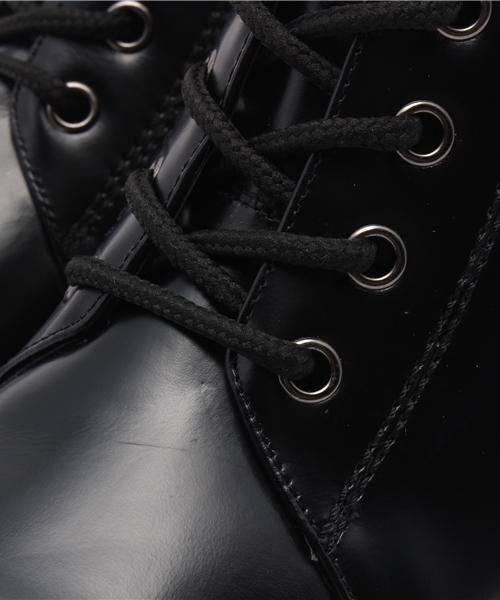 NINE(ナイン)の「レースアップショートブーツ(ブーツ・レディース・ブラック/ホワイト/キャメル・L/S/M)」の12枚目の写真
