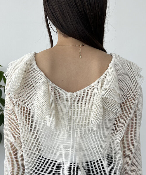 CAPRICIEUX LE'MAGE(カプリシューレマージュ)の「メッシュフリルシャツ(シャツ/ブラウス・レディース・ブラック/オフホワイト・FREE)」の18枚目の写真