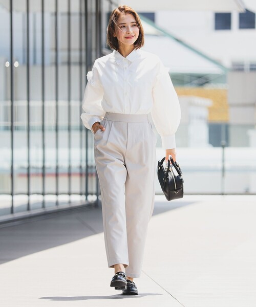 beams lights フリル スモック ブラウス シャツ 美品 白 B:MING by BEAMS（ビーミングバイビームス）の「アーム フリル シャツ