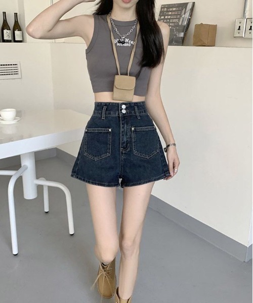 gossip！ロサンゼルス（ゴシップロサンゼルス）の「フェミニンデニムショートパンツ（デニムパンツ・レディース・ブルー・M/L/S）」の14枚目の写真