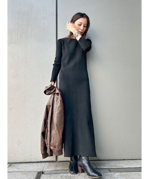 Ungrid(アングリッド)の「【WEB限定】フレアスリーブテレコフィットワンピース(ワンピース・レディース・ブラック/その他1/ブラウン・FREE)」の17枚目の写真