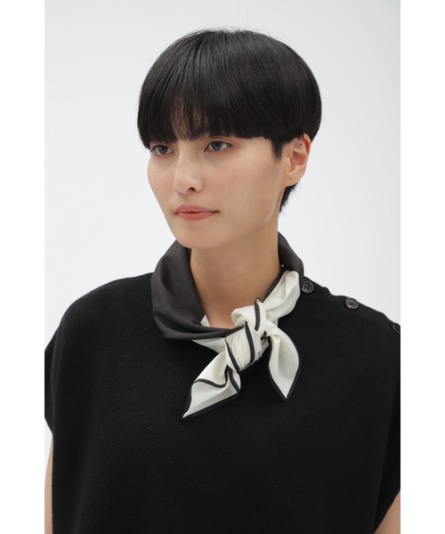 MHL.（エムエイチエル）の「FINE COTTON PLAINWEAVE（ストール/ショール・レディース・チャコール/ライトブラウン・FREE）」の5枚目の写真