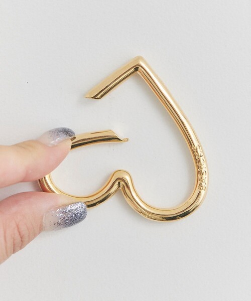 BASICKS（ベイシックス）の「【BASICKS/ベーシックス】Gold Plating Heart Carbiner（キーケース/キーアクセサリー・レディース・ゴールド・FREE）」の4枚目の写真