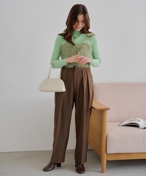 titivate(ティティベイト)の「バックリボンデザインフェザーライクキャミソールトップス(キャミソール・レディース・ブラック/グリーン/ライトピンク/ライトベージュ・FREE)」の9枚目の写真