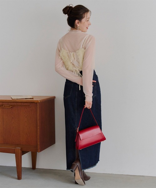 titivate(ティティベイト)の「バックリボンデザインフェザーライクキャミソールトップス(キャミソール・レディース・ブラック/グリーン/ライトピンク/ライトベージュ・FREE)」の5枚目の写真