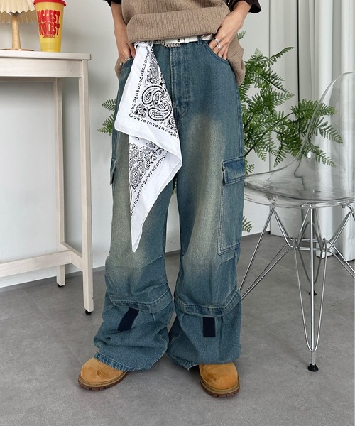 sedacle(セダクル)の「タックカーゴデニムパンツ(デニムパンツ・メンズ・グレー/ブルー・SMALL/MEDIUM/LARGE)」の13枚目の写真