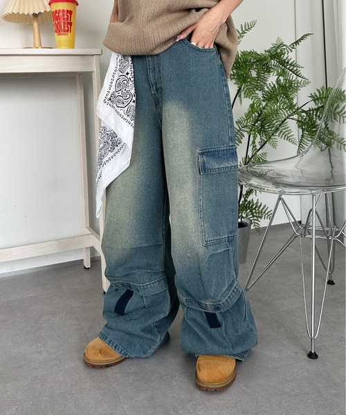 sedacle(セダクル)の「タックカーゴデニムパンツ(デニムパンツ・メンズ・グレー/ブルー・SMALL/MEDIUM/LARGE)」の14枚目の写真