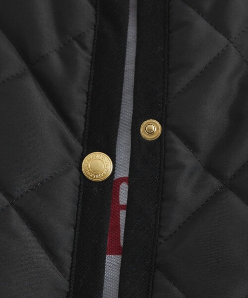 Traditional Weatherwear（トラディショナルウェザーウェア）の「【別注】＜Traditional Weatherwear＞ARKLEY Aライン キルティング ショート コート（ノーカラージャケット・レディース・ブラック/オフホワイト・32/34）」の21枚目の写真