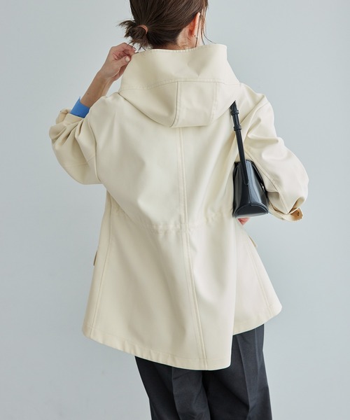 ROPE' PICNIC（ロペピクニック）の「【花粉ガード・撥水加工】ミドル丈マウンテンパーカー（マウンテンパーカー・レディース・チャコールグレー/キナリ/ダークブラウン・38）」の14枚目の写真