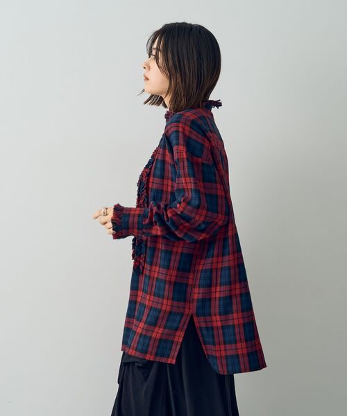 Editt by YECCA VECCA(エディットバイイェッカヴェッカ)の「チェック柄フリルデザインロングシャツ(シャツ/ブラウス・レディース・レッド/グリーン・FREE)」の8枚目の写真