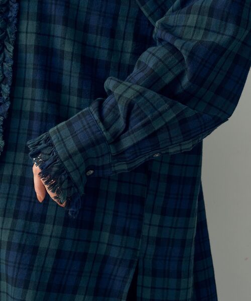Editt by YECCA VECCA(エディットバイイェッカヴェッカ)の「チェック柄フリルデザインロングシャツ(シャツ/ブラウス・レディース・レッド/グリーン・FREE)」の16枚目の写真