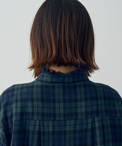 Editt by YECCA VECCA(エディットバイイェッカヴェッカ)の「チェック柄フリルデザインロングシャツ(シャツ/ブラウス・レディース・レッド/グリーン・FREE)」の18枚目の写真