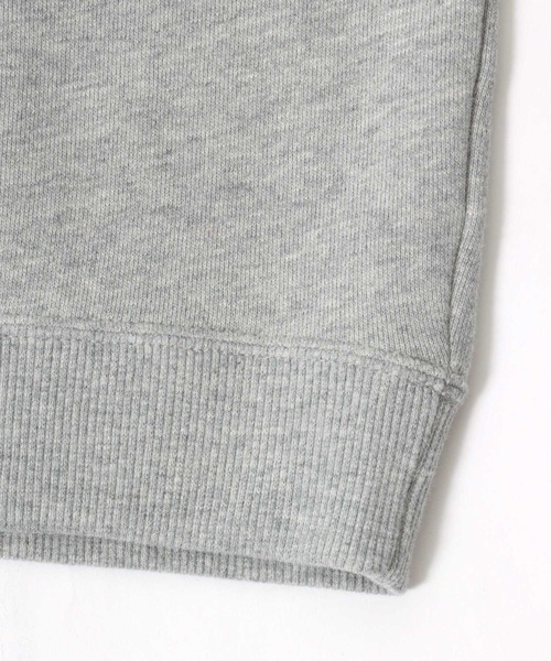 Champion（チャンピオン）の「Champion/チャンピオン ワンポイントロゴ刺繍 クルーネックスウェットトレーナー キッズ（スウェット・キッズ・ブラック/グレー/ブルー/オートミール/ネイビー/イエロー/オレンジ/パープル・140/150/160）」の14枚目の写真