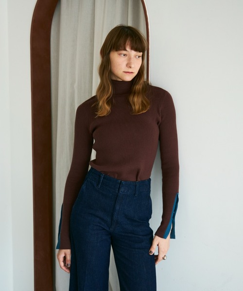 Shelly island（シェリーアイランド）の「袖配色×ボタンリブタートルニット（ニット/セーター・レディース・グレー/ブラック/ブラウン/レッド/グレー系その他/ホワイト×ブラック・FREE）」の20枚目の写真