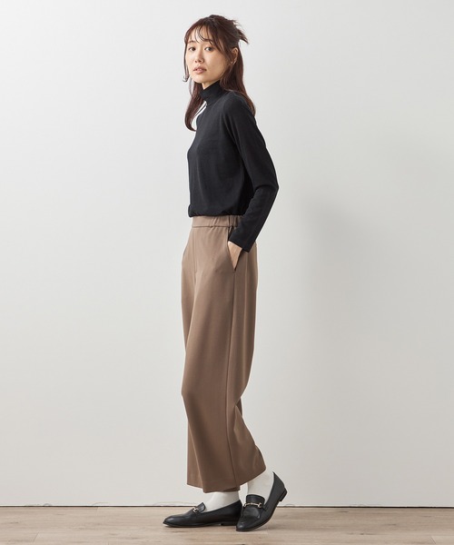 Petit Honfleur(プチオンフルール)の「ストレッチパンツ(スラックス・レディース・ブラック/グレー/モカ・M/L)」の18枚目の写真