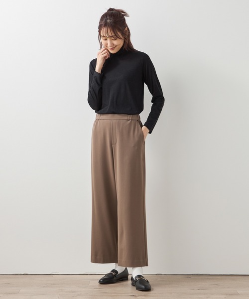 Petit Honfleur(プチオンフルール)の「ストレッチパンツ(スラックス・レディース・ブラック/グレー/モカ・M/L)」の20枚目の写真