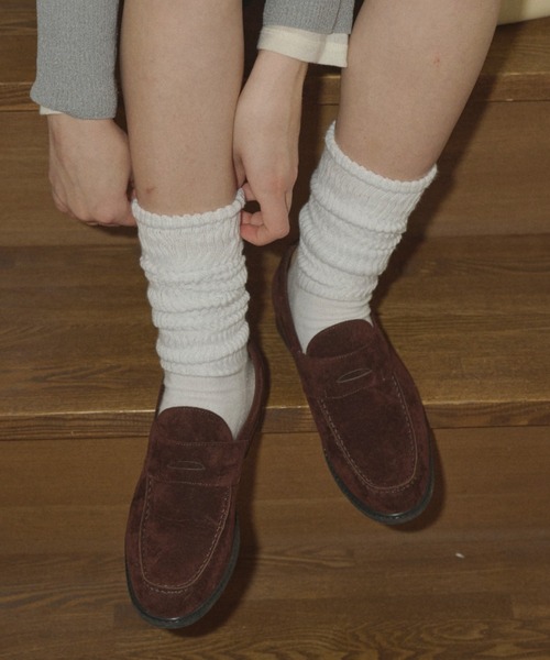 GIUNON(ジウノン)の「loose high socks / ルーズハイソックス(ソックス/靴下・レディース・グレー/ブラック/ホワイト・FREE)」の1枚目の写真