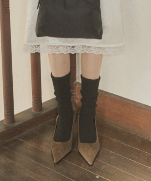 GIUNON(ジウノン)の「loose high socks / ルーズハイソックス(ソックス/靴下・レディース・グレー/ブラック/ホワイト・FREE)」の2枚目の写真