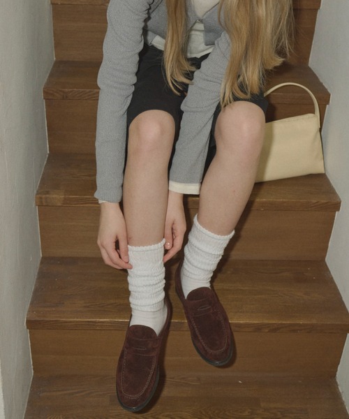 GIUNON(ジウノン)の「loose high socks / ルーズハイソックス(ソックス/靴下・レディース・グレー/ブラック/ホワイト・FREE)」の4枚目の写真