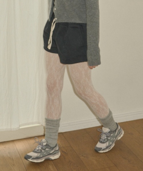 GIUNON(ジウノン)の「loose high socks / ルーズハイソックス(ソックス/靴下・レディース・グレー/ブラック/ホワイト・FREE)」の16枚目の写真