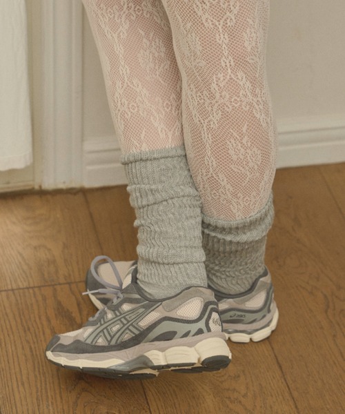 GIUNON(ジウノン)の「loose high socks / ルーズハイソックス(ソックス/靴下・レディース・グレー/ブラック/ホワイト・FREE)」の17枚目の写真