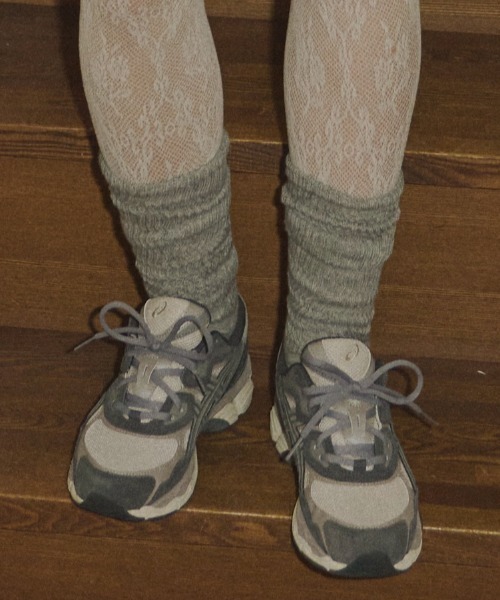 GIUNON(ジウノン)の「loose high socks / ルーズハイソックス(ソックス/靴下・レディース・グレー/ブラック/ホワイト・FREE)」の19枚目の写真