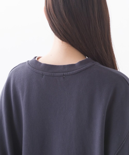 OMNES（オムネス）の「裏毛ビッグシルエットプルオーバー（スウェット・レディース・グレー/アイボリー/ネイビー/チャコール・FREE）」の6枚目の写真